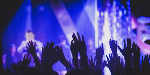 Christmas Party Night: Take That 'Never Forget'