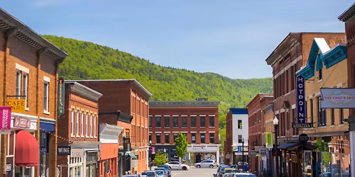 Great Barrington 'Ski or Shop' Bus Trip