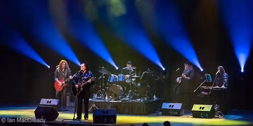 Solitary Man - Salute to Neil Diamond