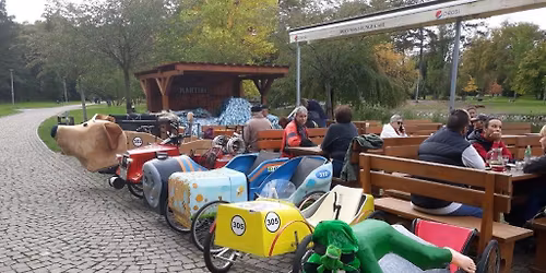 Evropsk\u00fd \u0161ampion\u00e1t voz\u00edtek s ped\u00e1ly Hradec Kr\u00e1lov\u00e9