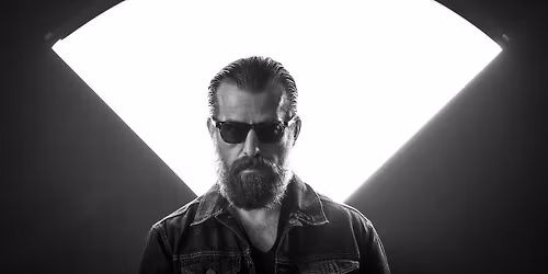 Sean Rowe \/\/ Lille Ole Bull