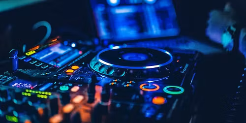 DJ OH-J Freshhh at Gusto's