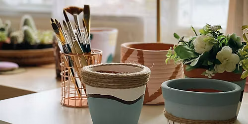 Meet & Make: Plant Pot Painting