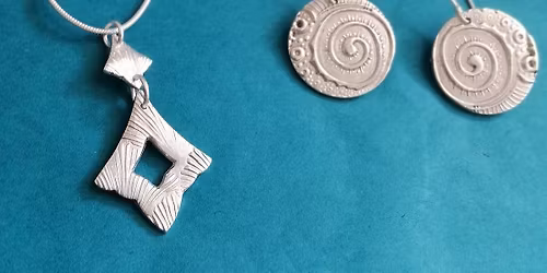 Beginners Pendant or Earrings Jewellery Making Workshop Half Day 