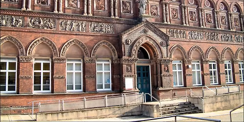 Walking Tour \u2013 Potters of Burslem