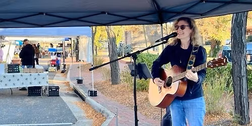 Laurie Blue at Herndon Farmers Market