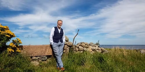 Studio 3 LIVE: An Irish Christmas With Michael Londra