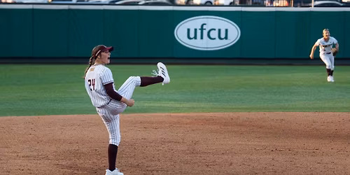 Parking Coastal Carolina Chanticleers at Arkansas State Red Wolves Womens Basketball