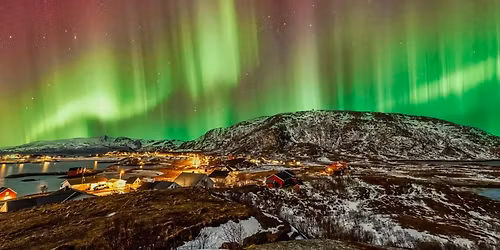 \u010carobnost severnega sija v osr\u010dju Arktike