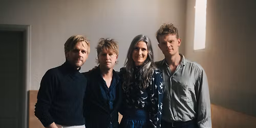 Jul med Dreamers' Circus & Charlotte Munck - Legenden om Juleroserne