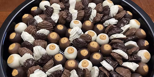 It Takes A Village No-K*ll Rescue Craft Fair