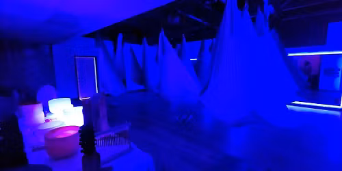 Rising Moon Floating Soundbath