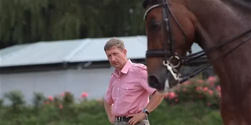 Undervisning l\u00f8rdag og s\u00f8ndag