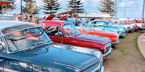 Summer Beach Hop at Harbourside Markets