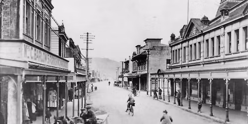 Kids Scavenger Hunt along Historic Jackson Street