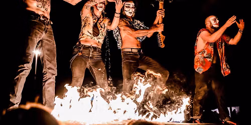 DAIKAIJU VS. SMOKE FREE HOME AND DIRT ALTAR AT THE RAZZ!!!
