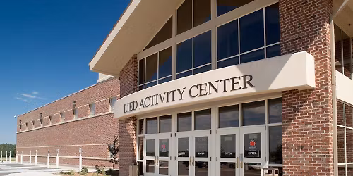 Judy B at Bellevue Lied!