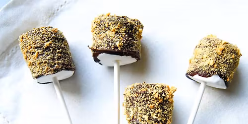 Summer Snacks: S'more Pops