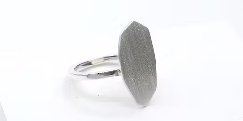 Jewellery workshop - Making your own silver ring (in 2 days)