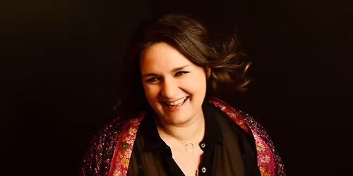 Madeleine Peyroux (seated show)