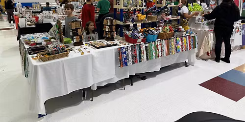 Red Apple Craft Fair