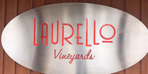 Dawn To Dusk Trio play Laurello's! 