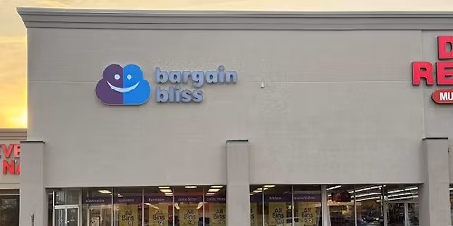 BARGAIN BLISS -SANTA'S LIQUIDATION WORKSHOP