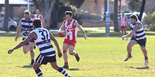 Round 8 v South in early Game 'All Gather Round' 