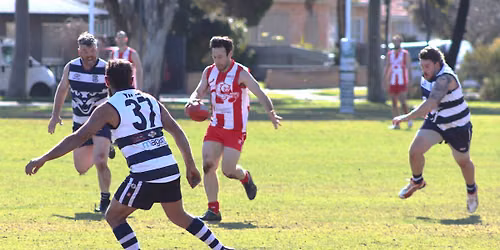 Round 8 v South in early Game 'All Gather Round' 