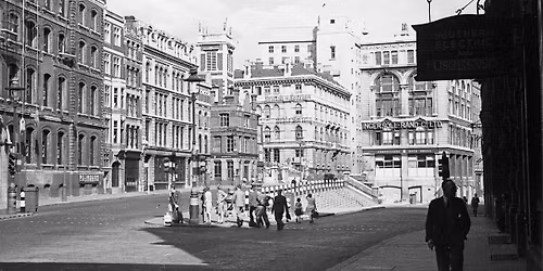The Lost Landscape and Transformation of Puddle Dock and Thames Street