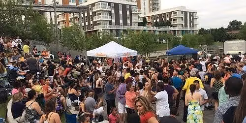 Salsa en el  Parque \/ Salsa in the park