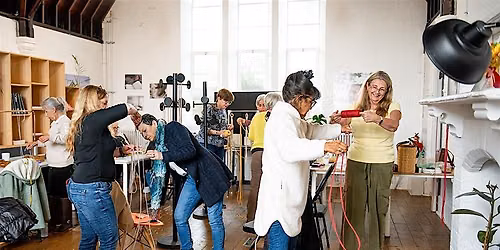 Textiles Workshop with Seeking Refuge's Threads Group