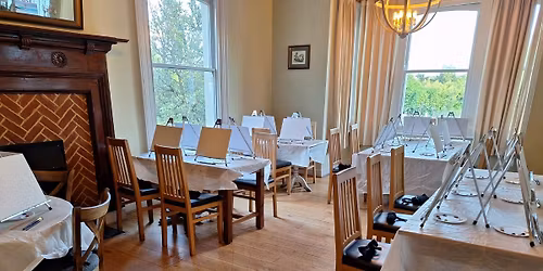 The Paint Club at The Magpie, Sunbury