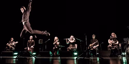 Widowisko taneczno-muzyczne \u201eUs\u0142ysze\u0107 taniec\u201d