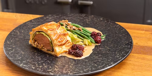 Dominique's Celebration Bakes - 1 Day Cookery Course