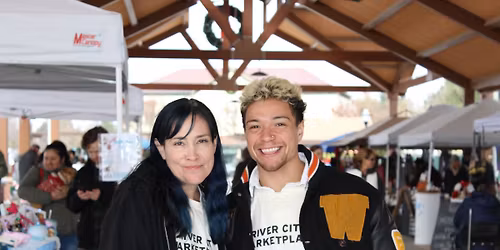 Old Town Elk Grove Christmas Market: Shop Local!