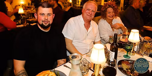 FREE FIZZ FOR MUM \ud83d\udc69\u200d\ud83d\udc66\ud83e\udd42