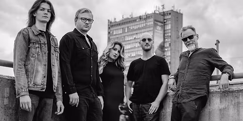 This must be love - Szolnok, Flow Music Club