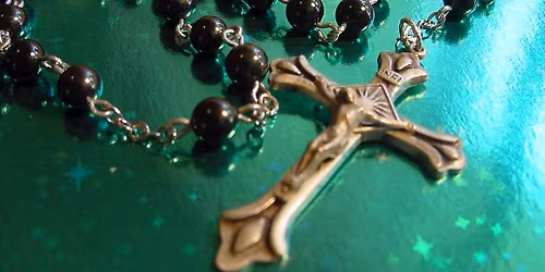 Rosario de la Aurora