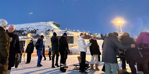 Julegrantenning i Skeikampen alpinsenter