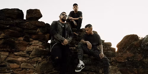 6\/4 - UPON A BURNING BODY @ THE HANDLEBAR 