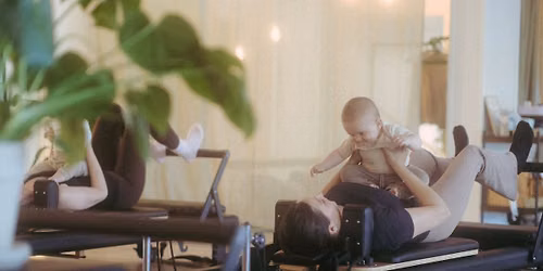 Reformer Beginner | Mamma & Baby | 6 ukers grunnkurs i reformer Pilates (Oppstart 19. august)
