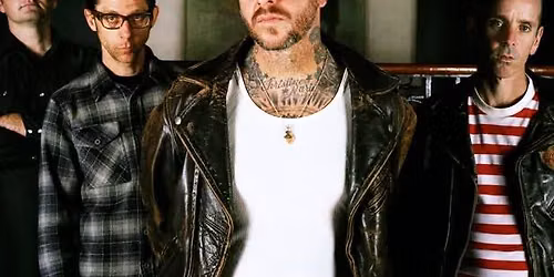 Social Distortion