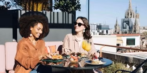 Brunch con barra libre de mimosas en la Terraza de Vivi
