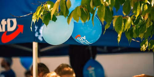 Infostand in Nordhausen\/ Rathausplatz