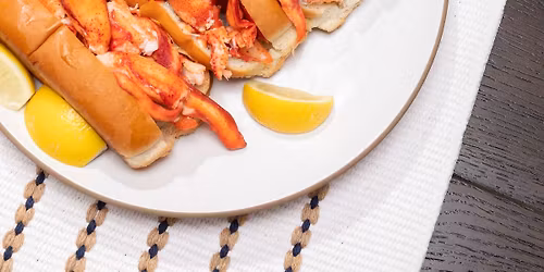 Cousins Maine Lobster at Pizzi Farm