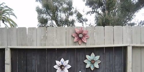 Wooden Flower Workshop - nail it, paint it - LOVE IT!
