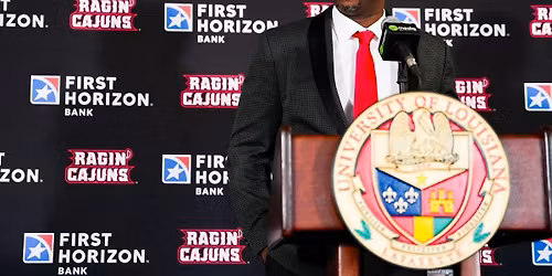 Parking Louisiana Ragin' Cajuns at Santa Clara Broncos Mens Basketball