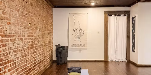 Sunday Yinyasa Yoga at 4:00