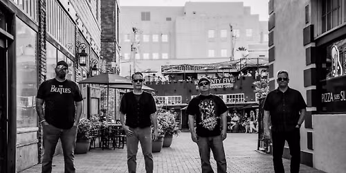 Flashback live @ Slipaway Food Truck Park and Marina